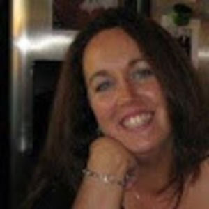 Meet your Posher, Elishia